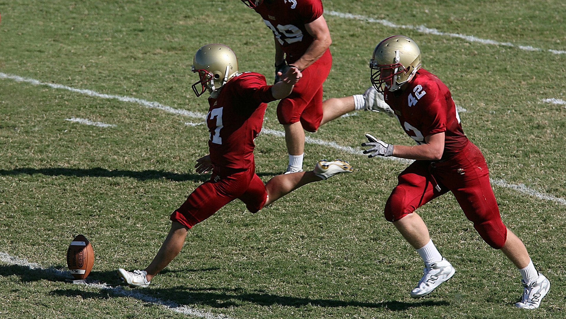 乐鱼体育官网下载-教练调度风格是否直接影响球队体能分配方式,教练员如何有效调控运动员参赛过程 第2张 乐鱼体育官网下载-教练调度风格是否直接影响球队体能分配方式,教练员如何有效调控运动员参赛过程 第2张